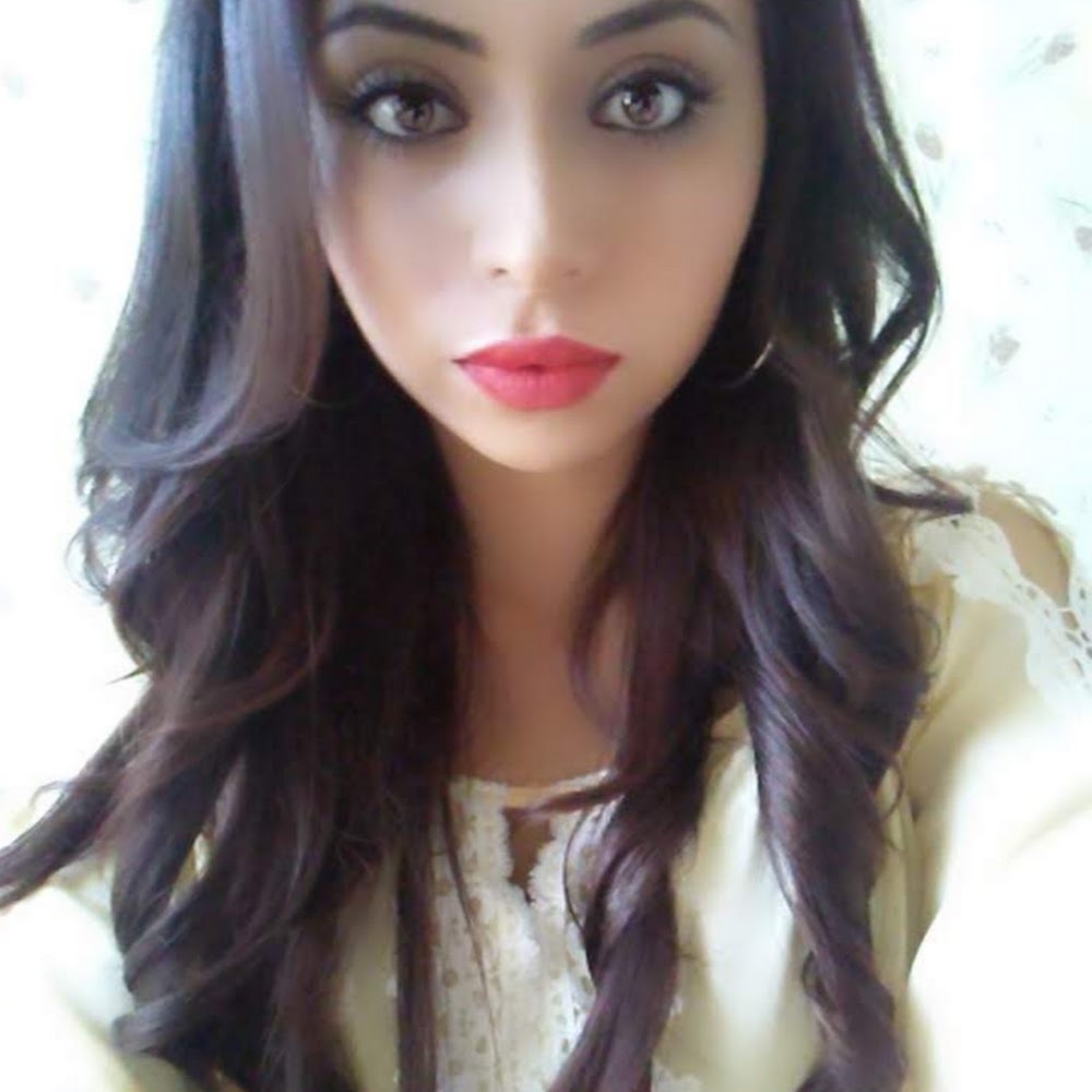 Meet your Posher, Brandi